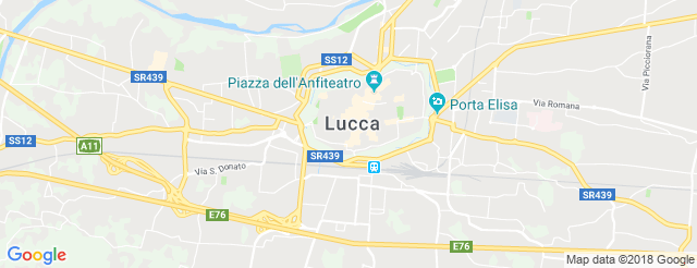 Piazza Napoleone 